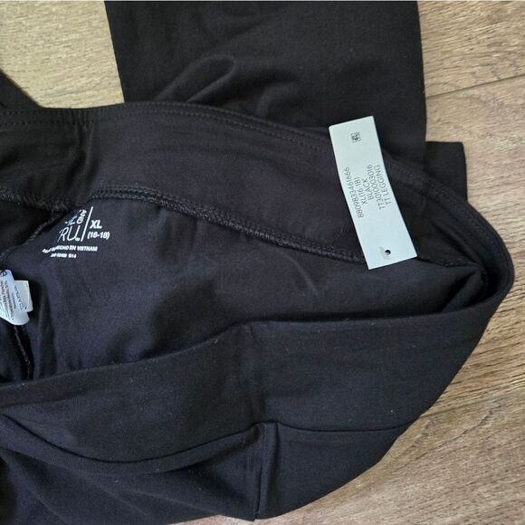 Time And TRU - Picture 3 of 4